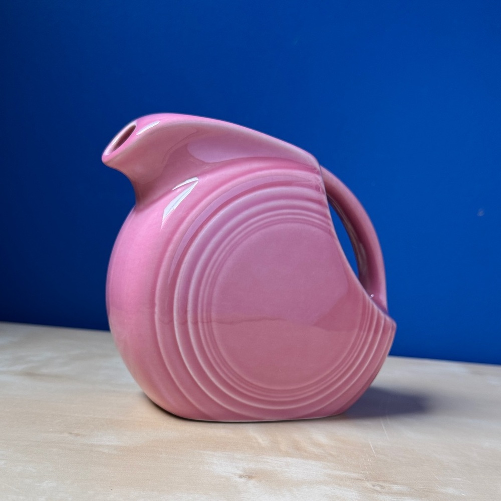 Homer Laughlin Rose Pink Ceramic Juice Water Disc Pitcher retired 1986